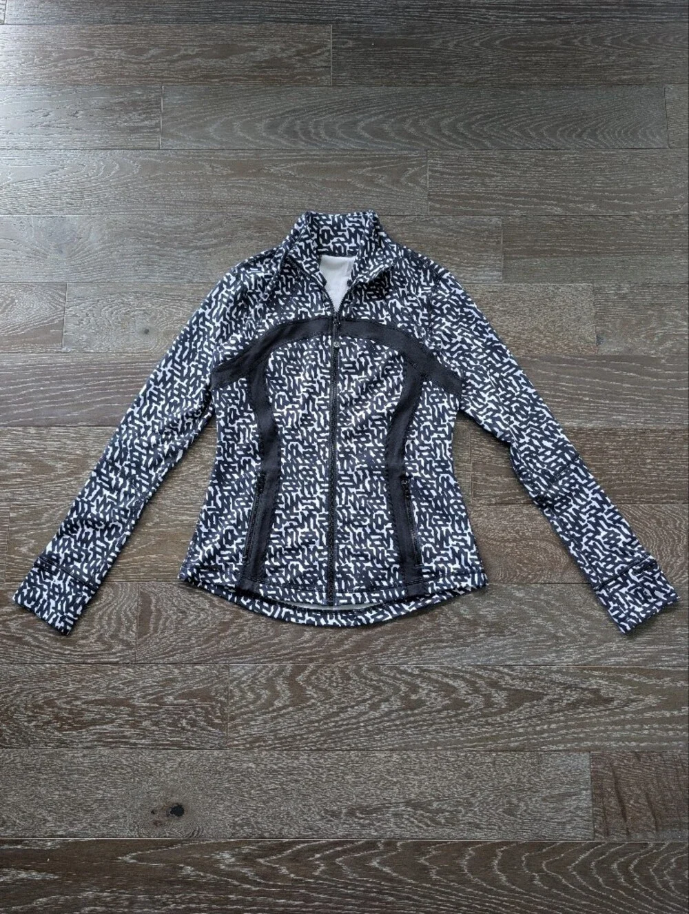Lululemon Define Jacket Net Pop Black White Size 8